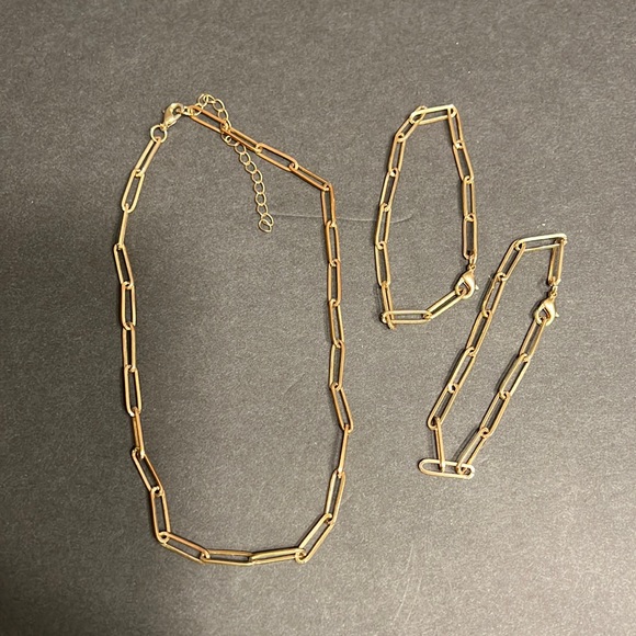 Paperclip Necklace and 2 Bracelets - Picture 3 of 6